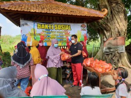MAKAM PUNDEN LELUHUR DUSUN SEMAMPIR ADA SEMBAKO GRATIS