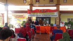 Babinsa Koramil 05/Tulangan kawal giat vaksin Covid-19 di Balai Desa Kepadangan