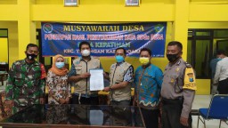 Babinsa Tulangan Hadiri Sosialisasi Pemutakhiran Data IDM Berbasis SDGs Ds Kepatihan KecTulangan