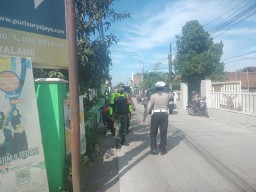 Tim Gabungan petugas Satgas Covid-19 Buduran Sinergis yustisi menegakan PPKM DARURAT
