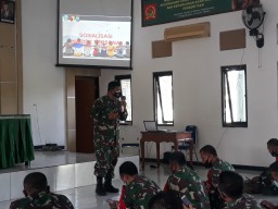 Bati Ter Kodim 0816 Sidoarjo pimpin Pelatihan Tracing Babinsa melalui Aplikasi Silacak dan Inarisk