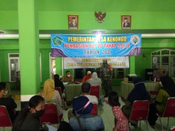 Babinsa Koramil 0816/05 Tulangan Laksanakan Pendampingan Vaksinasi Di Wilayah Binaan