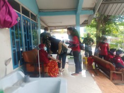 TNI laksanakan Serbuan Vaksin Lansia wilayah Tulangan