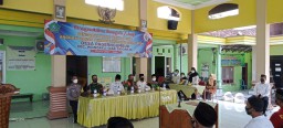 Babinsa Koramil 0816/13 Wonoayu Hadiri Pelantikan BPD Desa Pagerngumbuk