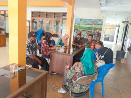 Melalui Komsos, Dekatkan Babinsa Dengan Warga Binaan