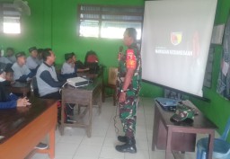 Partisipasi Babinsa Koramil 0816/06 Tanggulangin Dalam MPLS