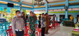 Babinsa Grinting Hadiri Serah Terima Jabatan Kepala Desa