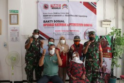 Sukseskan TMMD ke 114, TNI dan EDC Sidoarjo lakukan bakti sosial operasi katarak gratis