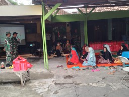 Penyuluhan Cegah Stunting Pada Kegiatan Posyandu Di Desa Rejeni