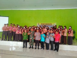 Serka I Nengah Medal Menghadiri Sosialisasi Pencegahan Kekerasan Pada Anak di SMAN I Krembung.