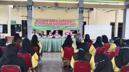 Babinsa Ramil 0816/13 Hadiri Survei Mawas Diri Masalah Kesehatan di Desa Becirongengor