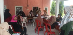 Babinsa Desa Ngaban Laksanakan Pendampingan Posbindu
