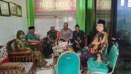 Tingkatkan Keimanan Dan Ketaqwaan,Babinsa Ramil 0816/13 Hadiri Pengajian Qubro Muslimat Fatayat NU