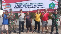 GELAR PEMBINAAN TERITORIAL, KORAMIL 0816/14 TAMAN GELAR BAKTI GOTONG ROYONG DI KREMBANGAN