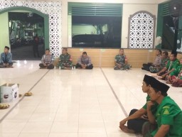 Danramil Bersama Babinsa Koramil 0816/05 Hadiri Pembukaan Posko Ramadhan 1444 H PAC GP Ansor dan Satkoryon Banser