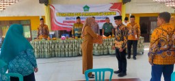 Danramil Kapten Inf Moh.Said Hadiri Pelantikan &amp; Pengambilan Sumpah Jabatan Perangkat Desa Kepuhkemiri-Medalem-Grabagan