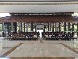Pengarahan Bupati Sidoarjo kepada Mahasiswa UB di Pendopo Delta Wibawa
