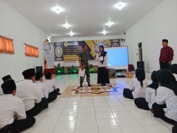 Bentuk Karakter Young Generation Terlatih, Koramil 0816/14 Taman isi Kegiatan MPLS di Sekolah