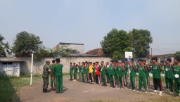 Melalui MPLS, Babinsa Koramil 0816/05 Ciptakan Siswa-Siswi bermental tangguh