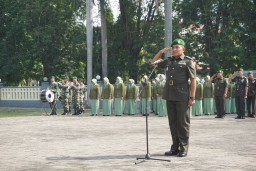 Peringati HUT Korem 084/Bhaskara jaya ke - 57 Kodim 0816/Sidoarjo Melaksanakan Ziarah Rombongan