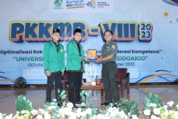 Dihadapan 500 Maba Unusida, Dandim 0816/Sidoarjo ajak tumbuhkan rasa cinta tanah air dan bersatu bela negara untuk NKRI