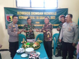 Ucapan HUT TNI ke 78 oleh Polsek Krian dan Camat Krian kepada Koramil 0816/09 Krian.