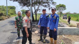 Babinsa Koramil 05/Tulangan Monitoring Kebakaran Warung Kosong Desa Binaan