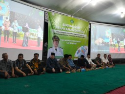 Danramil 0816/01 bersama Bupati Sidoarjo hadiri sosialisasi digitalisasi kependudukan di kelurahan Magersari Sidoarjo.