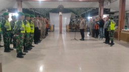 Forkopimka Prambon Bersiap Rayakan Pergantian Tahun Baru 2024 dengan Apel Keamanan