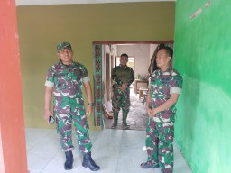 Kasdim 0816/Sidoarjo Kunjungi Proses Pembangunan Rumah Warga dalam Kegiatan Rutilahu Mandiri - Sebuah Perjalanan Kemanusiaan yang Menginspirasi