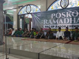 Babinsa Ramil 0816/07 Hadiri Apel Pembukaan Posko Ramadhan 1445 H PAC Ansor Kec. Krembung
