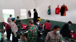 Aksi Razia dan Buka Bersama Reinforces Sinergi Antara Penegak Hukum dan Warga Binaan Rutan Kelas 1 Surabaya