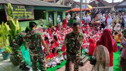 Lebih Dekat Dengan TNI, Anak-anak TK Kunjungi Koramil 0816/05 Tulangan