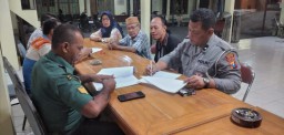 Dukungan Terintegrasi Babinsa, Bhabinkamtibmas, dan Pendamping Desa Kebaron untuk Kegiatan Penilaian Lomba RT
