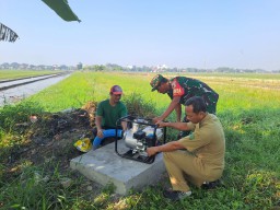 Masyarakat Desa Penambangan Nikmati Air Bersih dari Sumur Bor Berkat Program TMMD