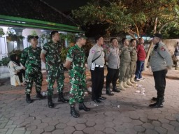 Pengamanan Sukses, Koramil 0816/06 Tanggulangin dan Polsek Tanggulangin Amankan Orkes Simpatik di Desa Randegan