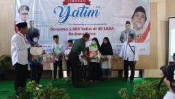 Danramil 0816/05 Tulangan bersama Babinsa Berbagi Kasih di Acara Santunan Anak Yatim Piatu 1 Muharram 1445 H
