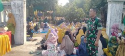 Sinergitas Anggota Babinsa Koramil 06 Tanggulangin Hadiri Pengajian Umum