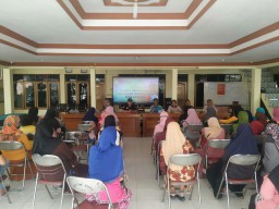 Koptu Ikwan.H Babinsa Koramil 05/Tulangan Hadiri Musdes Pengesahan RKP-Desa Tahun 2025