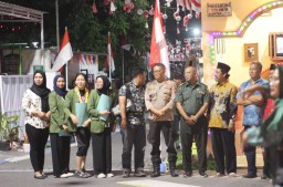 Semarak lomba kebersihan lingkungan RW 03 Babatan Jati Sidoarjo berlangsung meriah.
