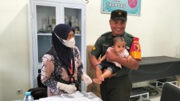 Babinsa Koramil 0816/16 Waru Ikut Serta Turunkan Stunting di Wilayah Binaan