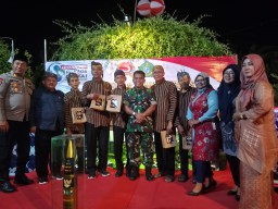 Koramil 0816-15 Sukodono gelar cangkrukan Hankamtibmas Pilkada Damai untuk menciptakan rasa aman dan kondusif di Kec. Sukodono