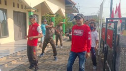Babinsa Koramil 0816/05 Tulangan Melaksanakan Senam Bersama Muspika