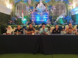 Danramil 0816/01 Sidoarjo berikan sosialisasi bahaya narkoba di desa Sarirogo Sidoarjo.