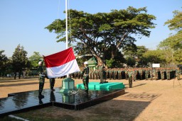 Dandim 0816/Sidoarjo Pimpin Upacara Bendera 17-an di Makodim, Wujudkan Semangat Nasionalisme dan Pengabdian