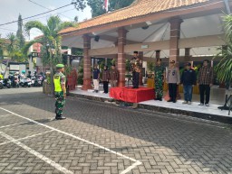 Forkopimka Sidoarjo gelar apel kesiapan Pengamanan Pilkada 2024.