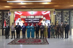 Dandim 0816/Sidoarjo Hadiri Sertijab Pjs ke Plt Bupati Sidoarjo di Pendopo Delta Wibawa