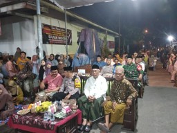 Babinsa Koramil 0816/13 Wonoayu Hadiri Pengajian Akbar Sambut Maulid Nabi Muhammad SAW di Desa Wonokasian