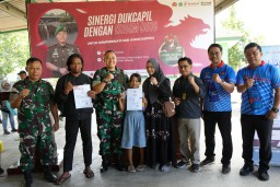 Sinergi untuk Masyarakat, Kodim 0816/Sidoarjo dan Dinas Dukcapil Gelar Bakti Sosial Pembuatan Akte Kelahiran