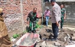 Batuud Koramil 0816/15 Sukodono Peltu Wibowo Hadiri Peletakan Batu Pertama RS Arafah Anwar Medika di Dusun Sawo